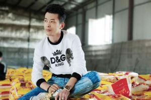 辛巴解封掉粉200万，麾下千万粉丝爱徒疑因解约惹上官司
