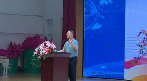 心理健康进校园 师生一起健心跑启动
