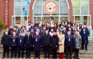 胡国安代表参加省、市人大代表两会前集中视察活动”