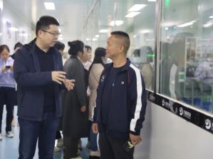 益阳市文旅广体局副局长到理想华莱调研指导