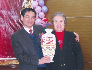 春芝堂与王桂兰阿姨十六载“春芝情缘”