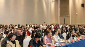 共话健康 新时代三十周年宣讲会走进江西上饶