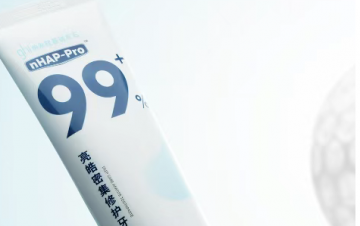 “万能牙膏”的弥天大谎，俊小白在违法边缘疯狂试探！